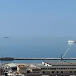 Seatrieste شقة